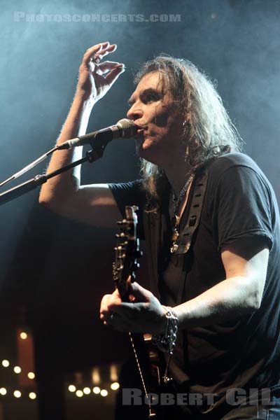 NEW MODEL ARMY - 2012-12-14 - PARIS - Trabendo - 